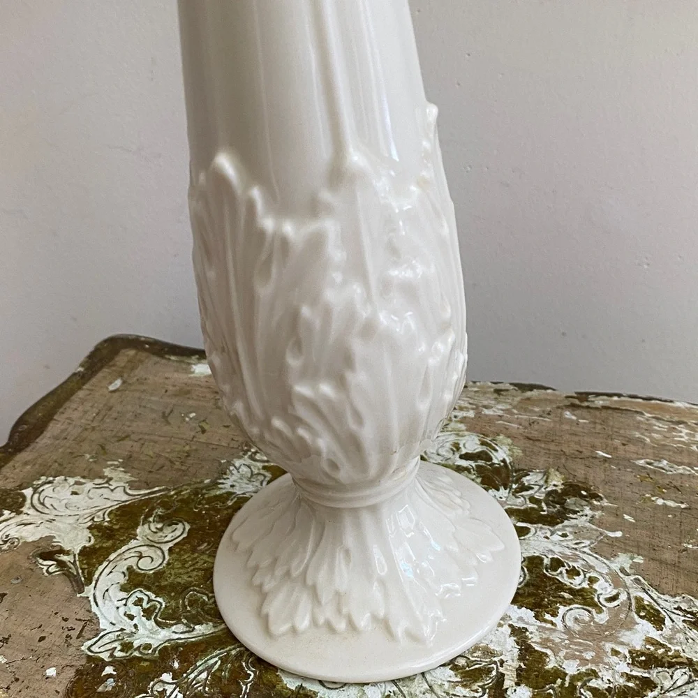 LENOX Woodland Bud Vase